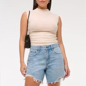 NWT Abercrombie & Fitch High Rise The Loose Short Jean Denim blue frayed shorts